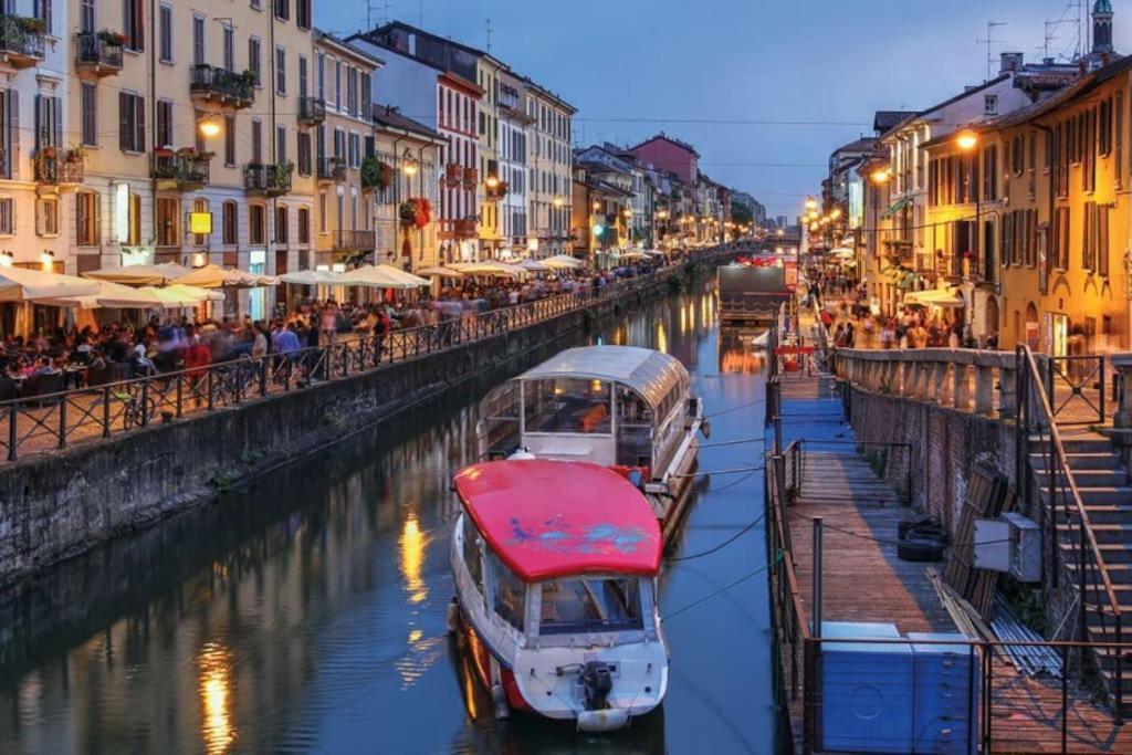 Navigli-Bocconi Spazio Luce Design Apartment Milan Bagian luar foto