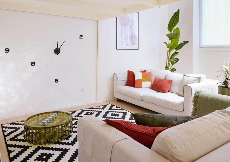 Navigli-Bocconi Spazio Luce Design Apartment Milan Bagian luar foto